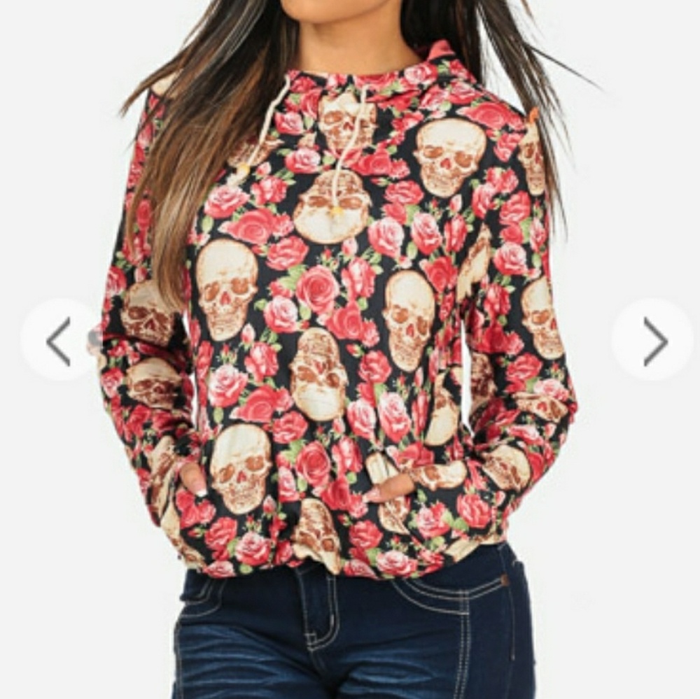 Skull and Roses Hoodie Sweatshirt